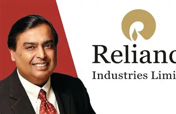 Reliance Industries US Deal के तहत अमेरिका में $300 अरब की नई रिफाइनरी बनेगी। ट्रम्प ने इसे इतिहास का सबसे बड़ा समझौता बताया। जानें भारत के बढ़ते ग्लोबल रसूख की पूरी कहानी।