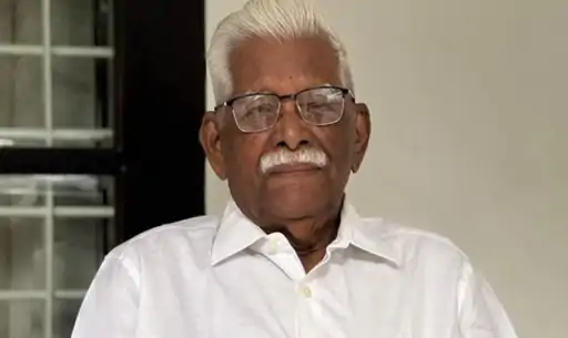 वे 95 वर्ष के थे और रिटायरमेंट के बाद से केरल के कोट्टायम में अपने घर पर रह रहे थे
