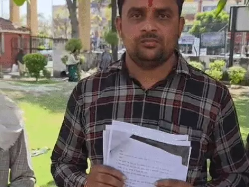 Karnal Corruption Case villagers protesting at Secretariat against 10 crore scam