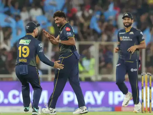 IPL 2026 GT vs PBKS Highlights में मोहम्मद सिराज का शानदार विकेट सेलिब्रेशन