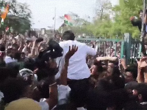 जयपुर में कैसे हुआ हमला और कौन हैं आरोपी