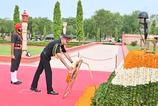 लेफ्टिनेंट जनरल मोहित मल्होत्रा