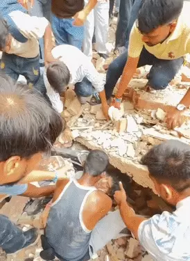 Delhi PG Collapse rescue operations at Satya Niketan building site